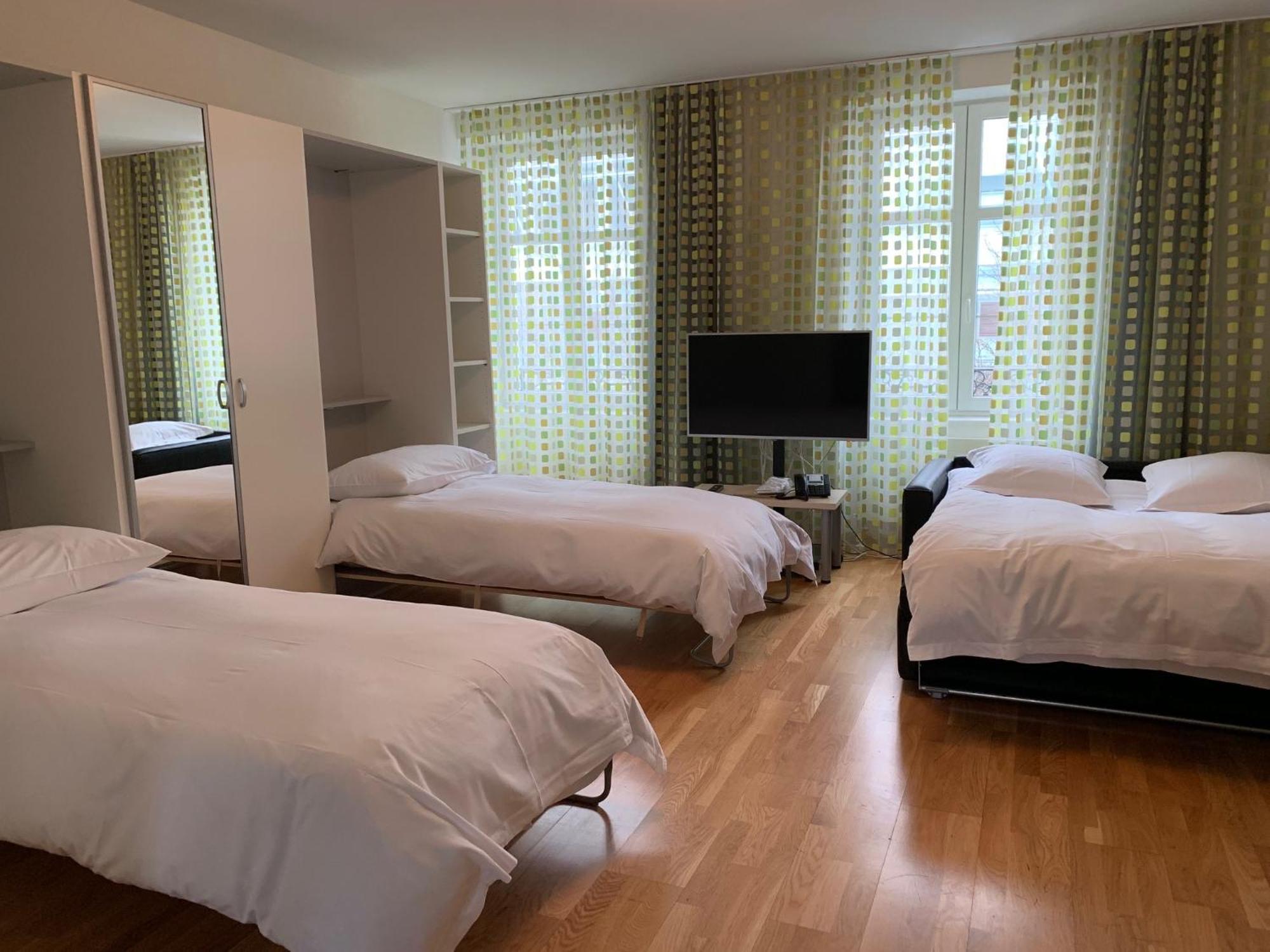 By Du Commerce Apartment Basel