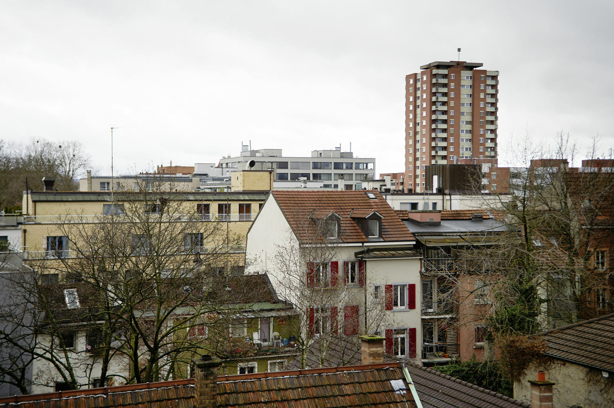 By Du Commerce Apartment Basel