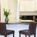 Residence Apartments by Hotel du Commerce